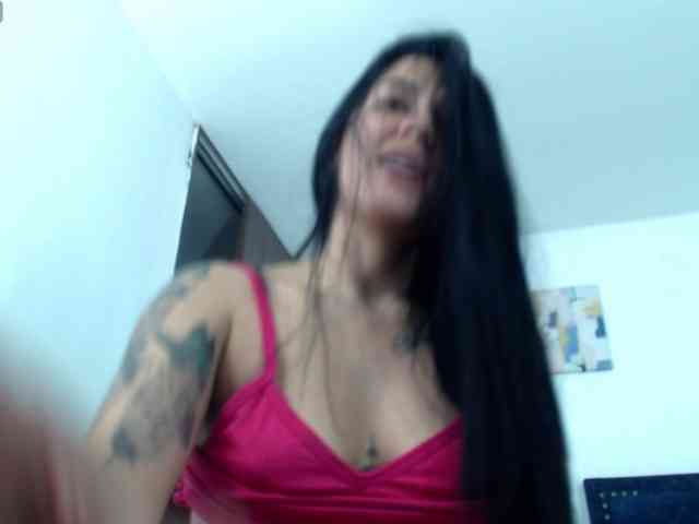 Mimibustamante33 webcam