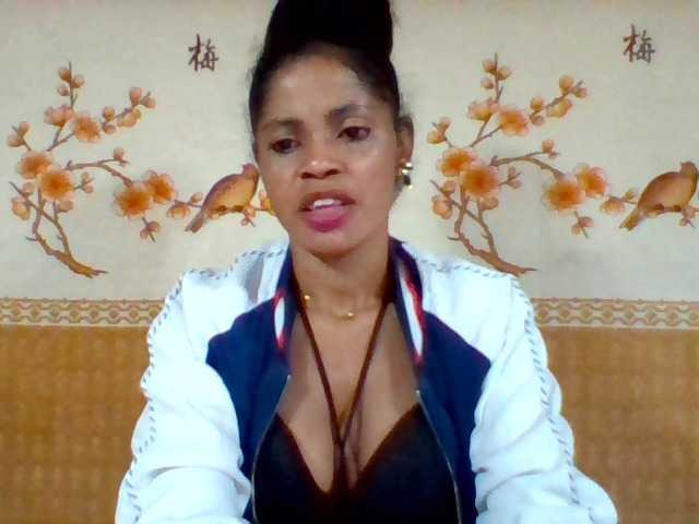 Hanta11 live cam on BongaCams