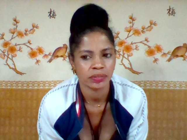 Hanta11 live cam on BongaCams