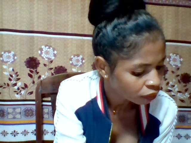 Hanta11 live cam on BongaCams