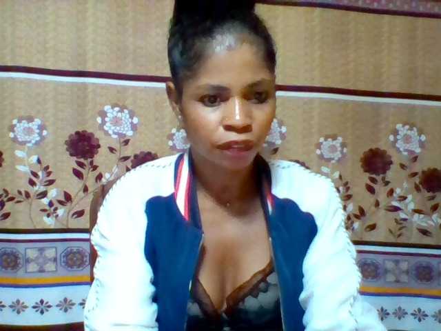 Hanta11 live cam on BongaCams