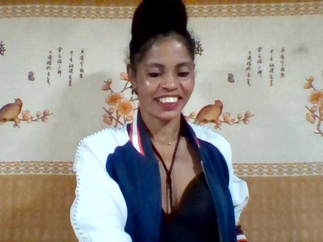 Hanta11 live cam on BongaCams