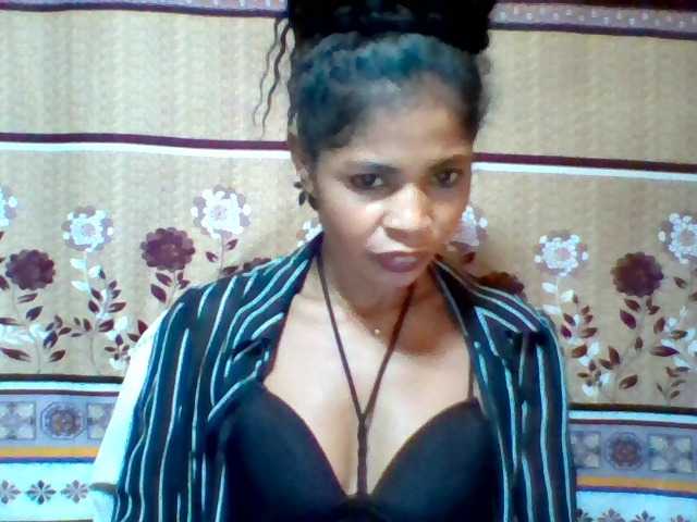 Hanta11 live cam on BongaCams