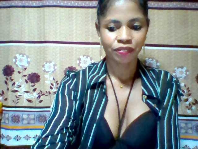 Hanta11 live cam on BongaCams