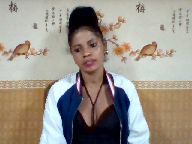 Hanta11 live cam on UnifiedCams