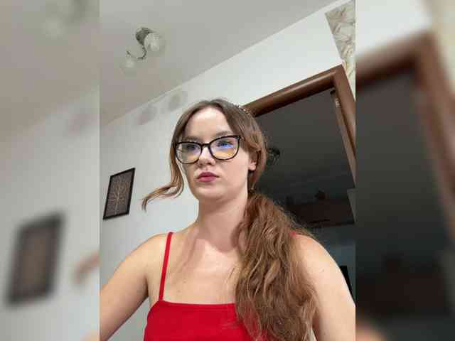 MiaSinn webcam
