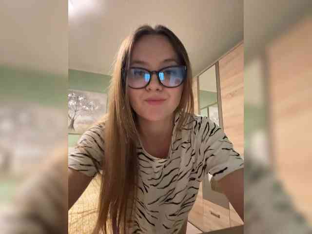 IsPlayfulMia