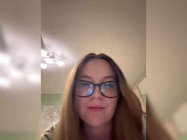 MiaSinn webcam