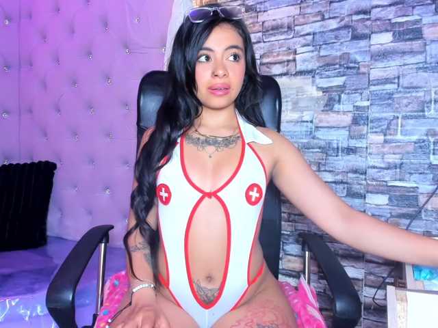 ViolettaRousse live cam on BongaCams