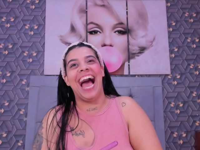 Emily-Rivera78's BongaCams show and profile