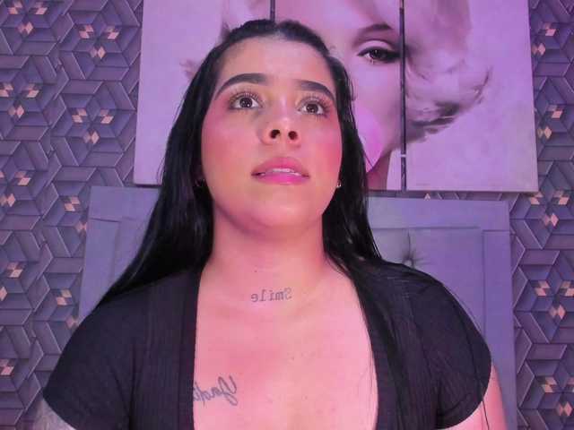 Emily-Rivera78 live cam on BongaCams