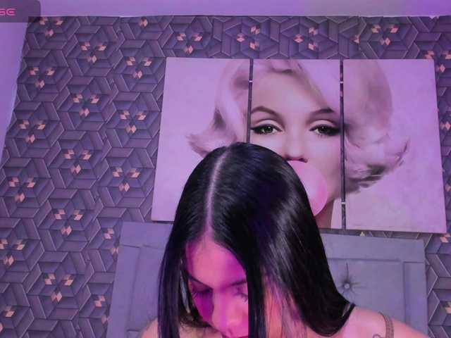 Emily-Rivera78 live cam on BongaCams
