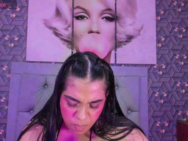 Emily-Rivera78 webcam