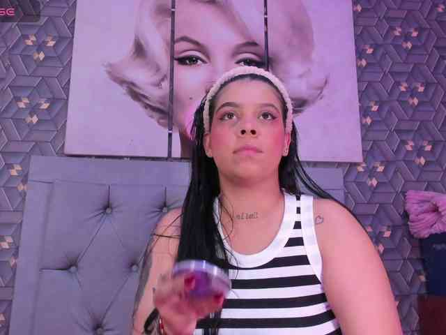 Emily-Rivera78 webcam