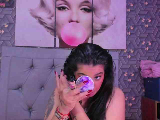 Emily-Rivera78 webcam