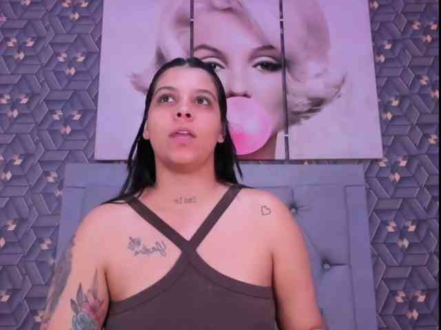 Emily-Rivera78 webcam