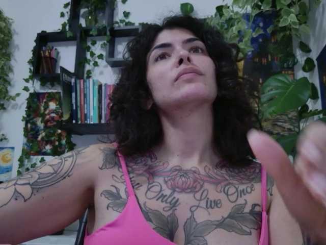talimajesty live cam on BongaCams