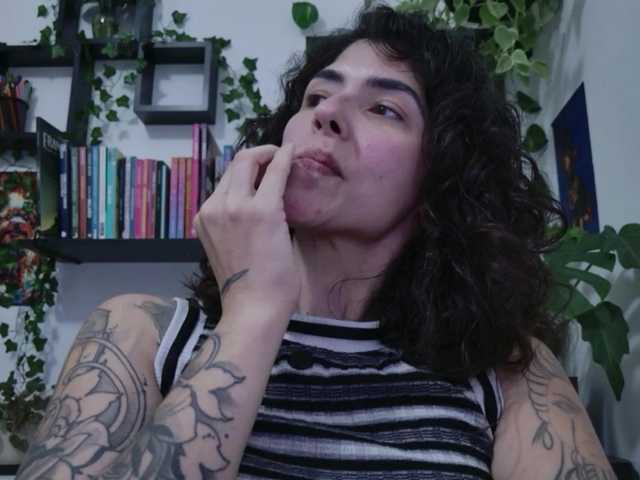 talimajesty live cam on BongaCams