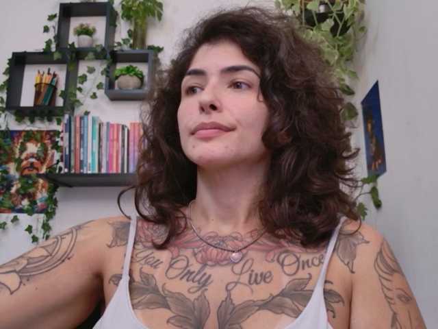 talimajesty live cam on BongaCams
