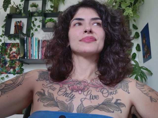 talimajesty live cam on BongaCams
