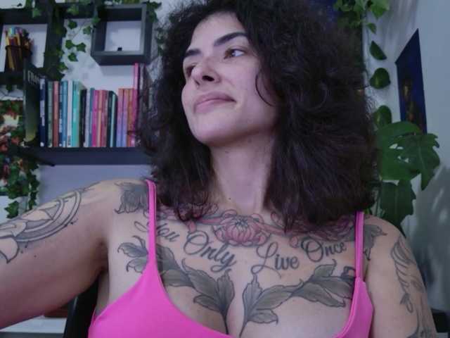 talimajesty live cam on BongaCams