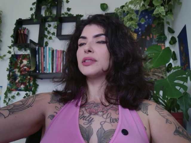 talimajesty live cam on BongaCams