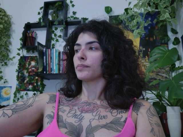 talimajesty live cam on BongaCams