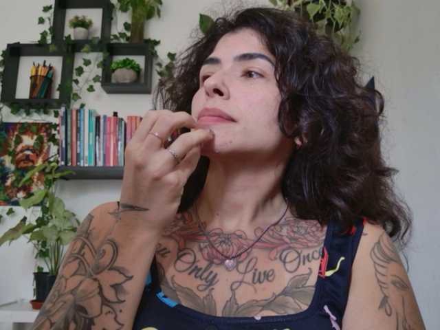 talimajesty live cam on BongaCams