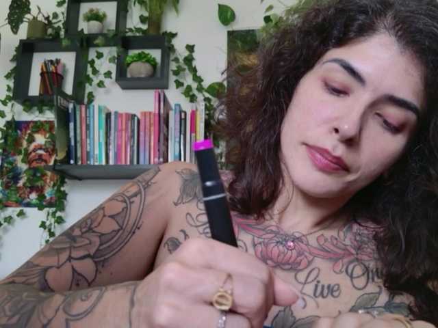 talimajesty live cam on BongaCams