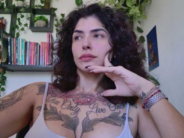 talimajesty live cam on BongaCams