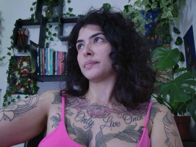 talimajesty live cam on BongaCams