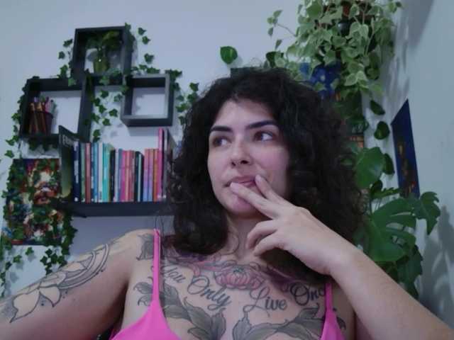 talimajesty live cam on BongaCams