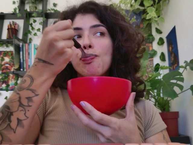 talimajesty live cam on BongaCams