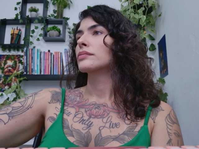 talimajesty live cam on BongaCams