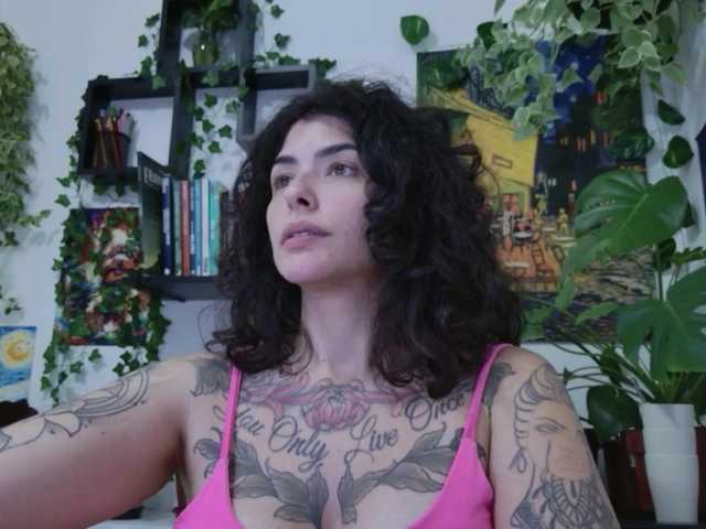 talimajesty live cam on BongaCams