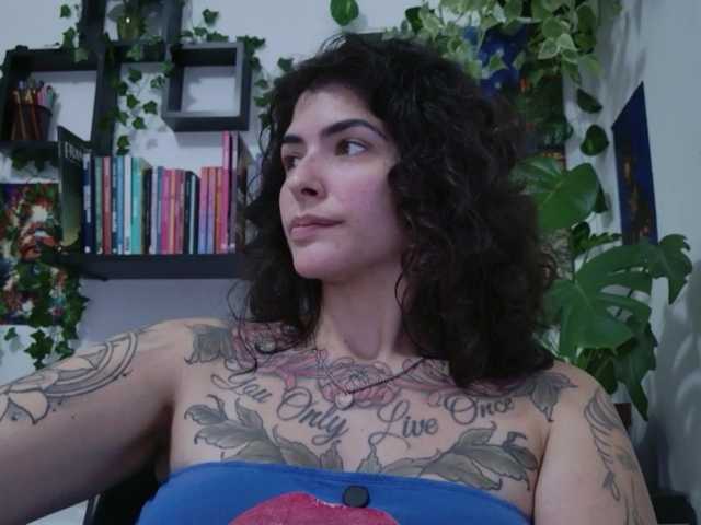 talimajesty live cam on BongaCams