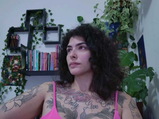 talimajesty live cam on BongaCams
