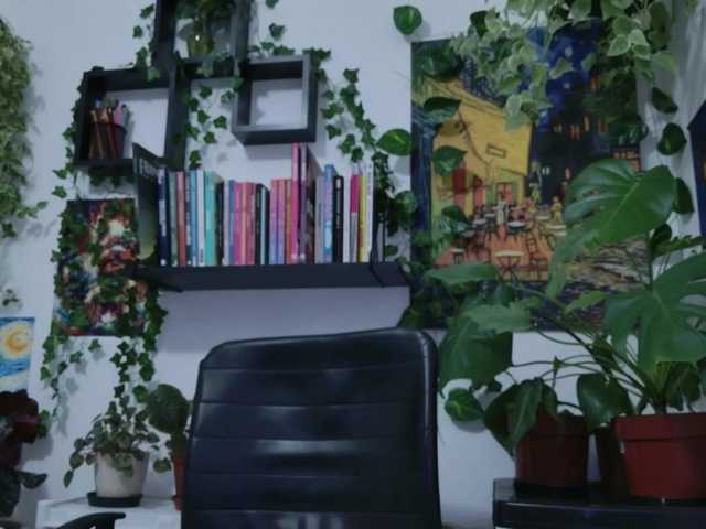 talimajesty live cam on BongaCams