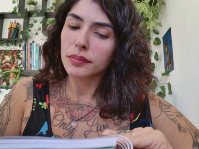 talimajesty live cam on BongaCams
