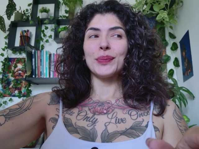 talimajesty live cam on BongaCams