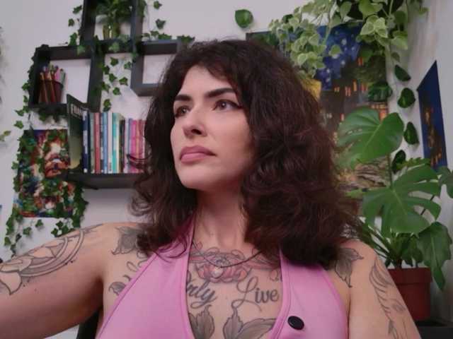 talimajesty live cam on BongaCams