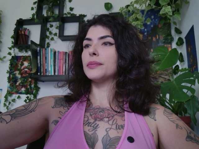 talimajesty live cam on BongaCams