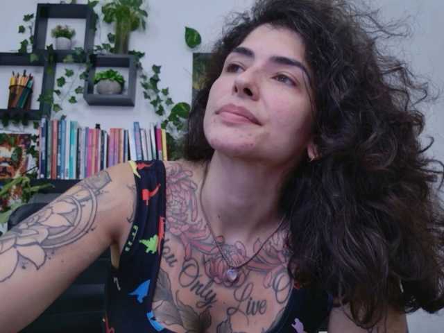 talimajesty live cam on BongaCams