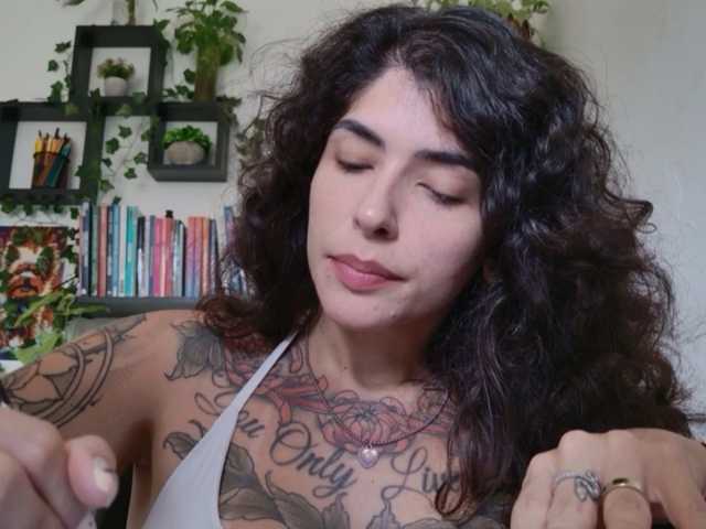 talimajesty live cam preview