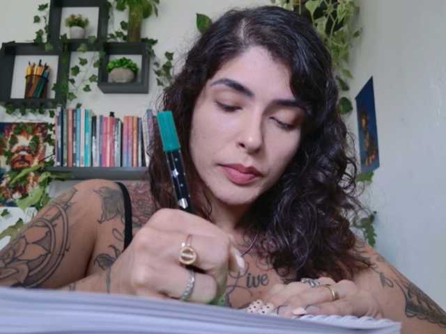 talimajesty live cam on BongaCams
