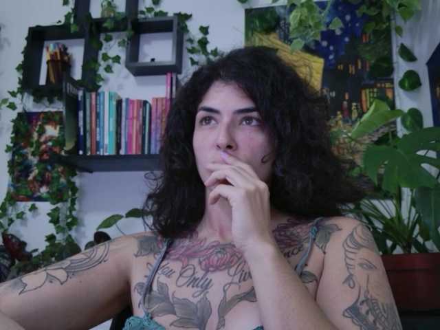 talimajesty live cam on BongaCams