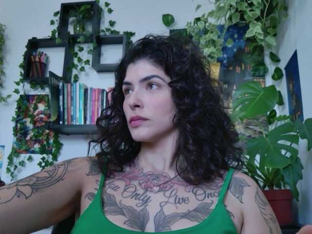 talimajesty live cam on BongaCams
