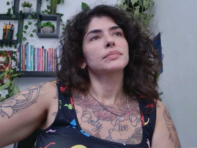 talimajesty live cam on BongaCams