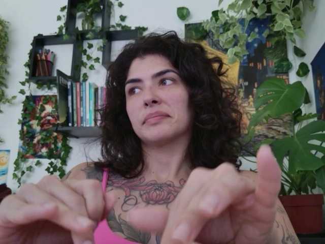 talimajesty live cam on BongaCams