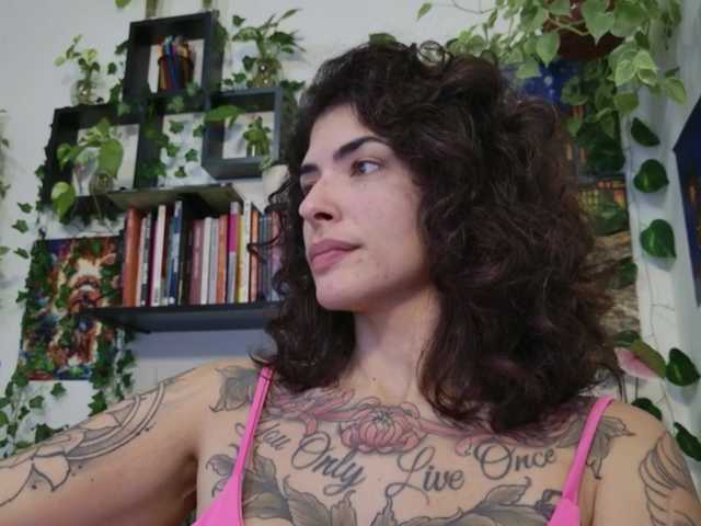 talimajesty live cam on BongaCams